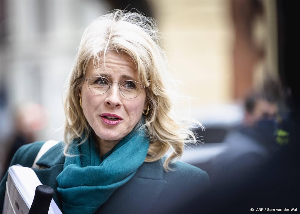Keijzer adviseert mildere afhandeling 'kanaaldrama' Overijssel