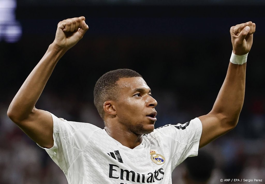 Mbappé helpt Real met eerste treffers in La Liga langs Betis