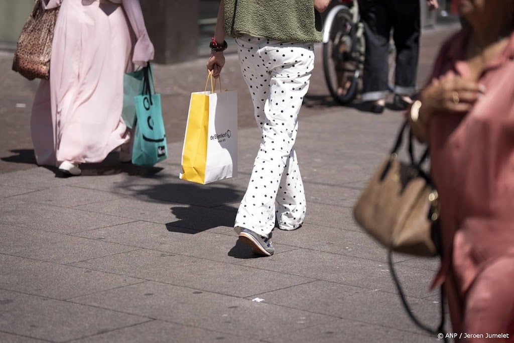 Inflatie loopt verder op tot 3,3 procent in augustus