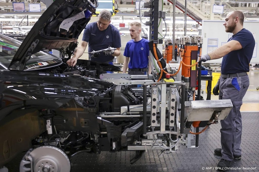 Zakenblad: Volkswagen wil tussen 2031 en 2034 fabrieken sluiten