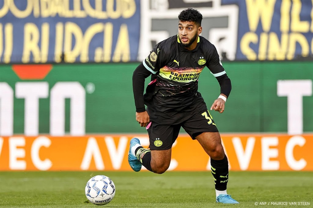 Saibari vervangt geblesseerde Veerman bij PSV tegen Sporting 