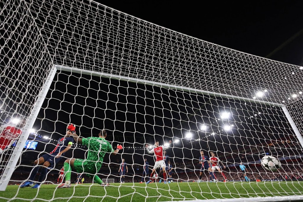 Arsenal te sterk voor Paris Saint-Germain