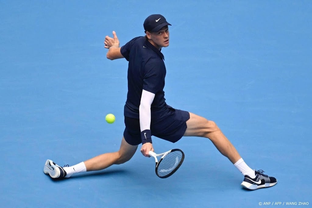 Sinner klopt jonge Amerikaan Tien in tennisfinale Beijing