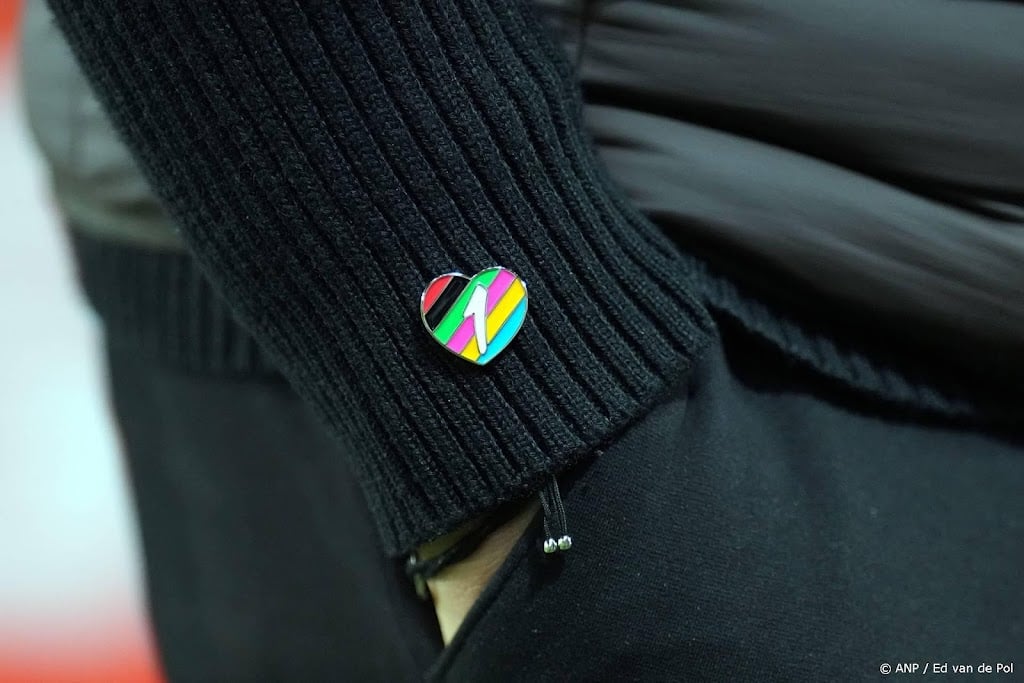 KNVB breidt campagne tegen racisme uit met online beledigingen 