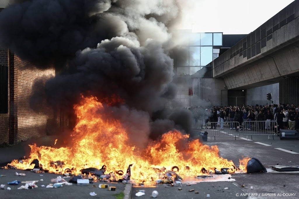 Universitair studenten sluiten zich aan bij Franse protesten