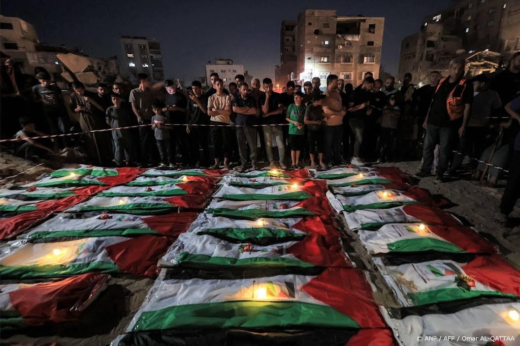 Massabegrafenis in Gaza-stad van doden uit 2023