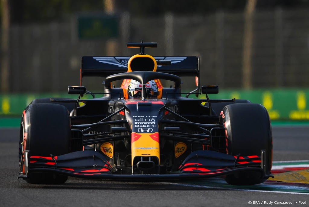 Verstappen vanaf derde plek op jacht naar Mercedessen