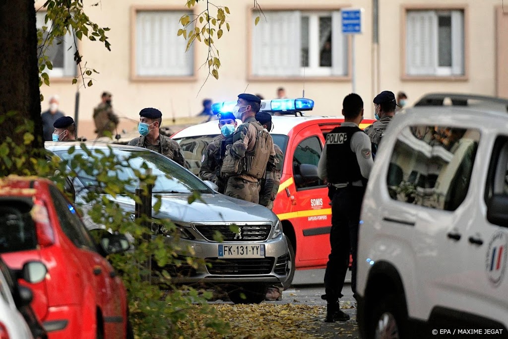 Opgepakte man na neerschieten geestelijke Lyon vrijgelaten
