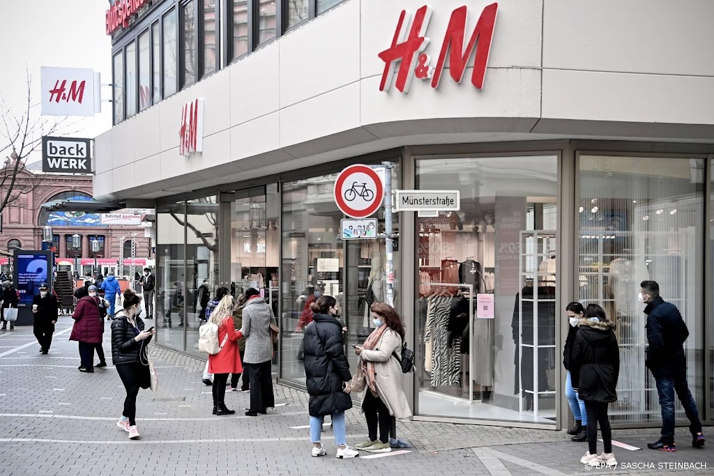 Duitse consument gaf in september minder uit in winkels