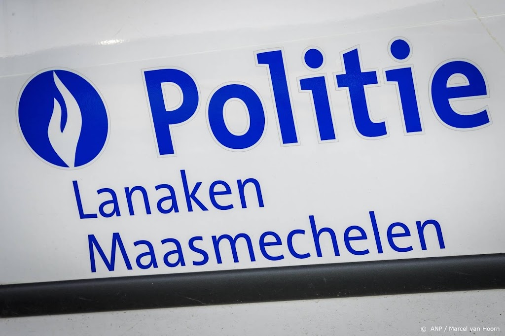 Politie vond granaat en wapen in verdachte auto Belgisch Deurne