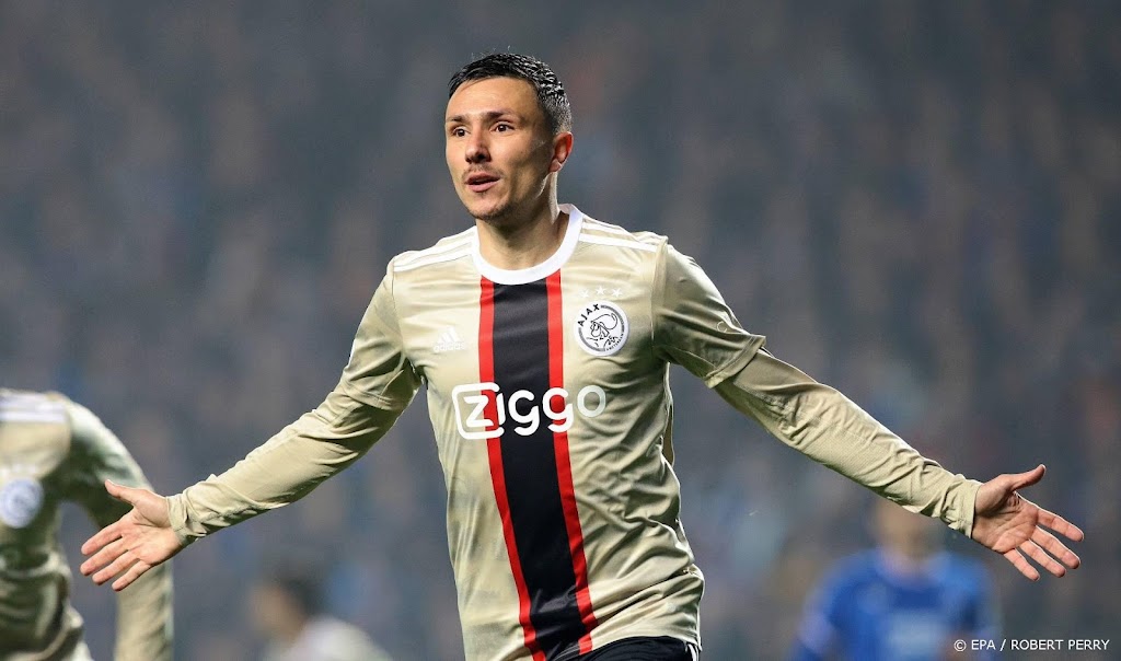 Ajax verslaat Rangers FC en verhuist naar Europa League 