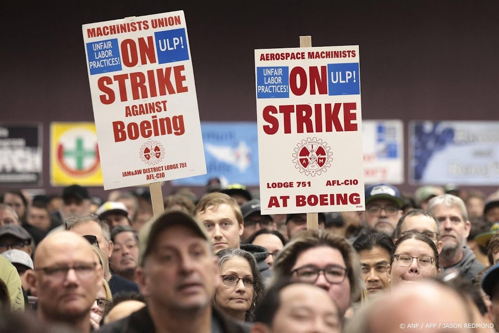 Boeing opnieuw akkoord met bonden over mogelijk einde staking