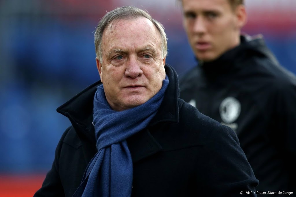 Advocaat verlaat Feyenoord volgend jaar en stopt als clubtrainer