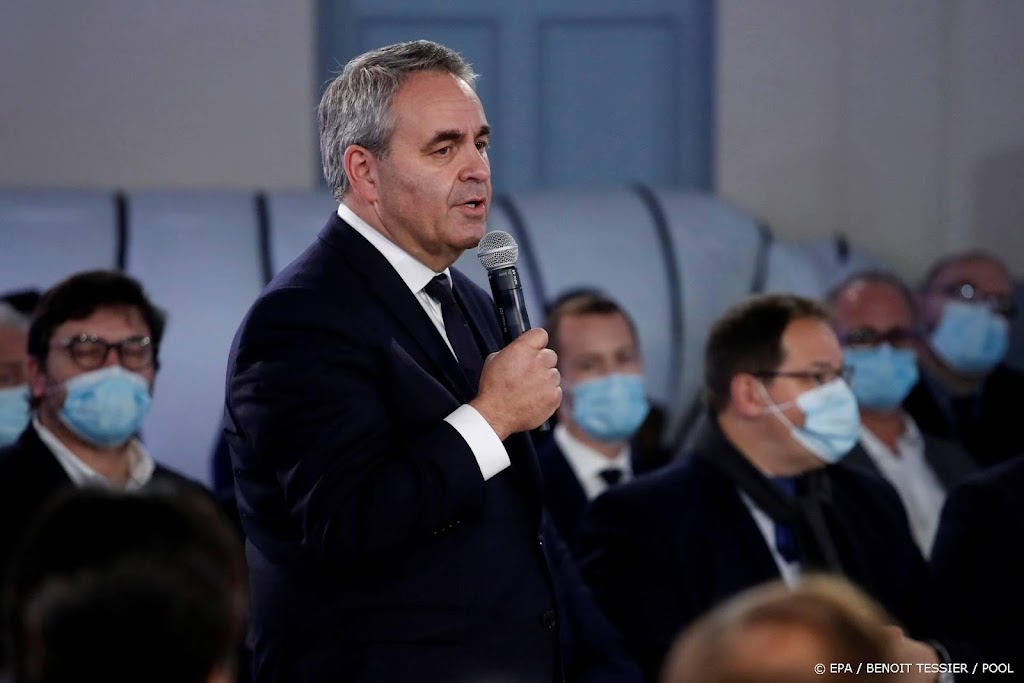 Franse 'Republikeinen' kiezen uitdager president Macron