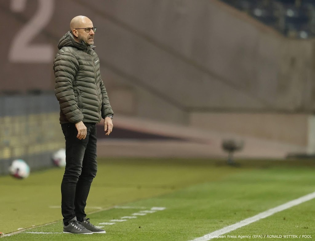 Trainer Bosz begint nieuwe jaar met Leverkusen met nederlaag