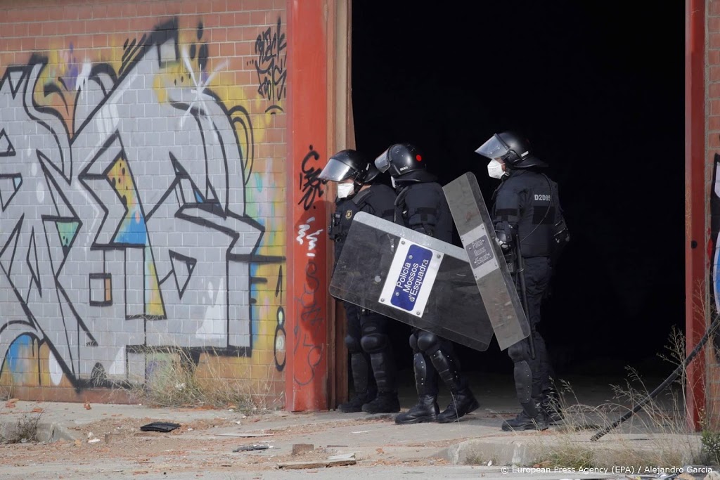 Politie maakt einde aan groot feest bij Barcelona