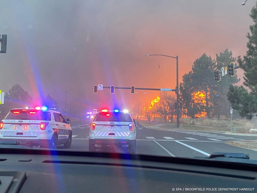 Drie mensen vermist in Colorado na verwoestende bosbrand