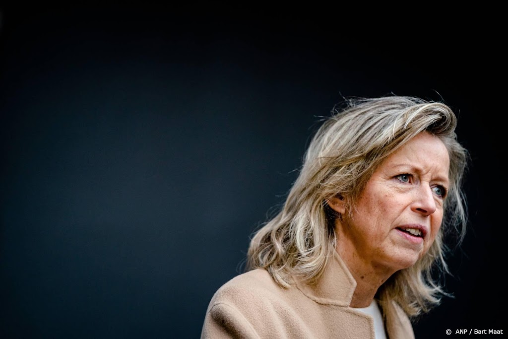 D66 zet Ollongren op Defensie, Van Huffelen staatssecretaris BZK