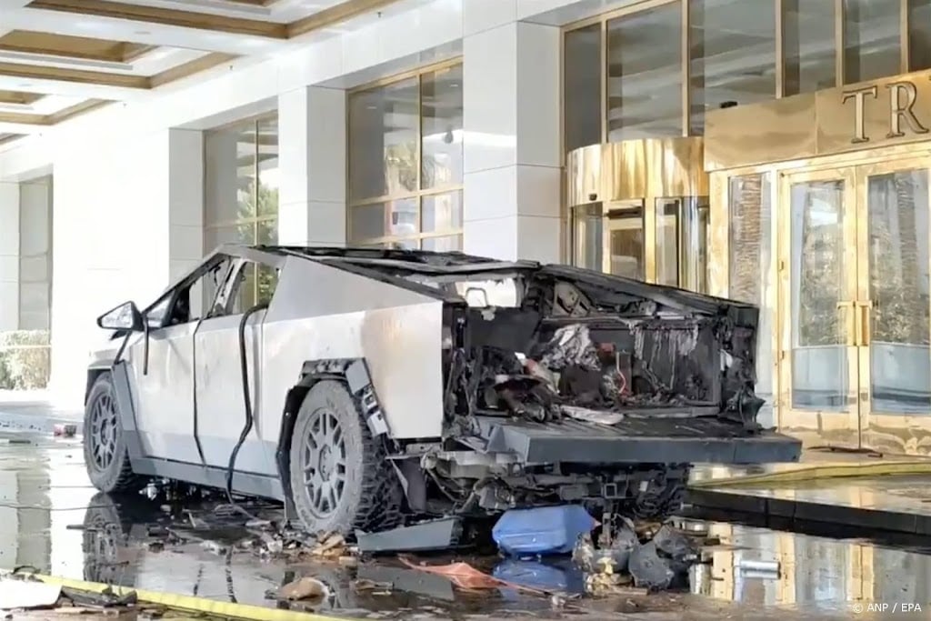 Man in ontplofte Cybertruck in Las Vegas had schotwond aan hoofd