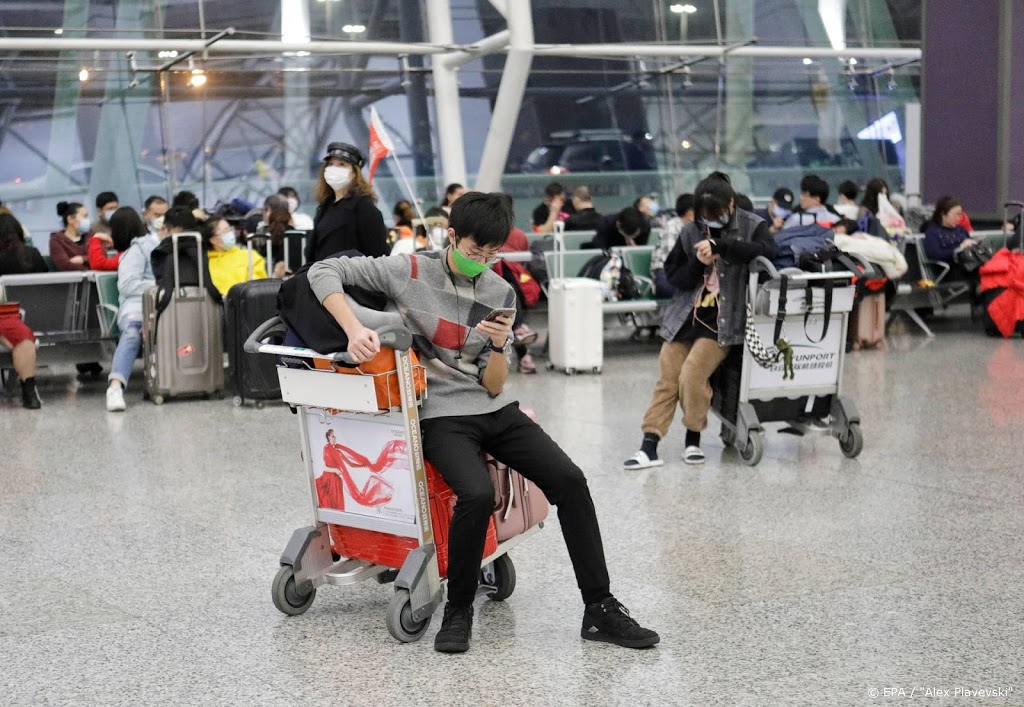 Nederlanders uit Wuhan reizen door naar vliegbasis Eindhoven