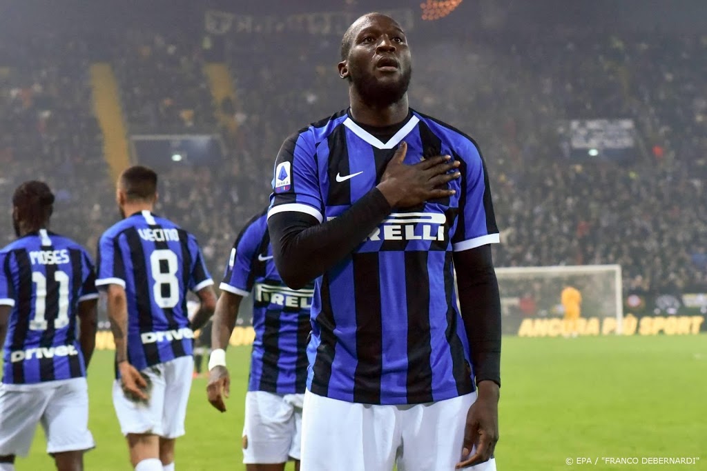 Aanvaller Lukaku schiet Inter langs Udinese