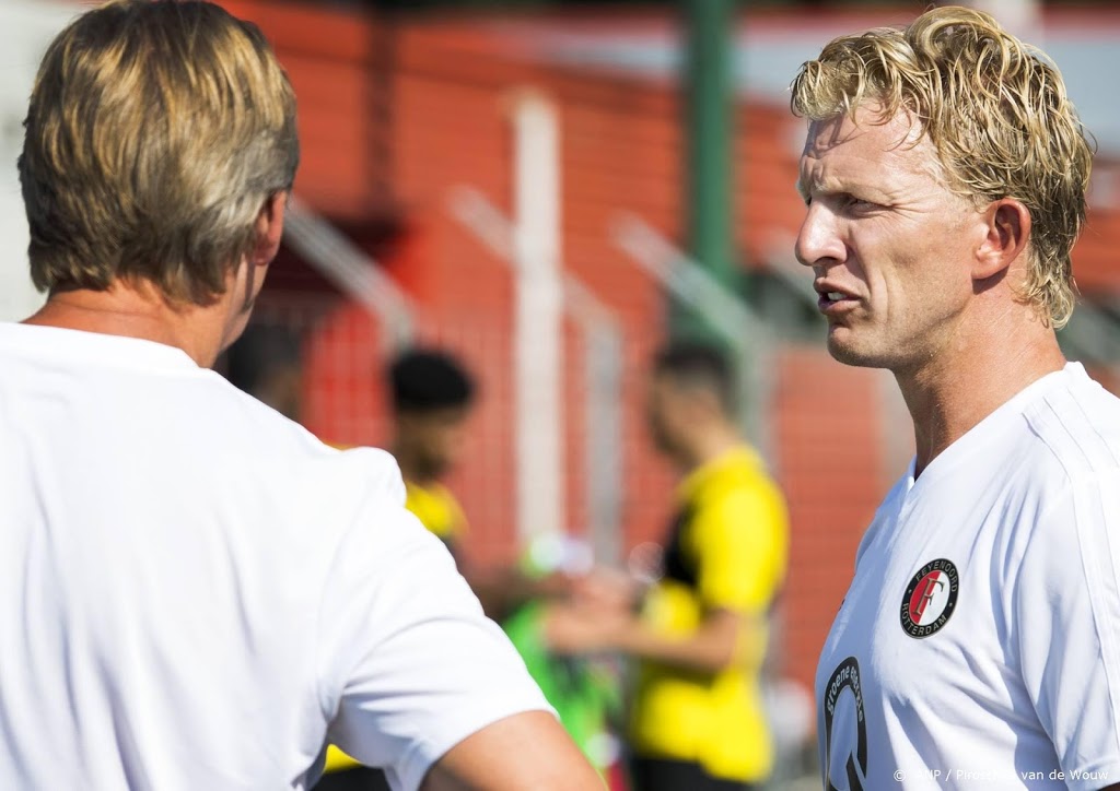 Trainer Kuijt per direct weg bij Feyenoord