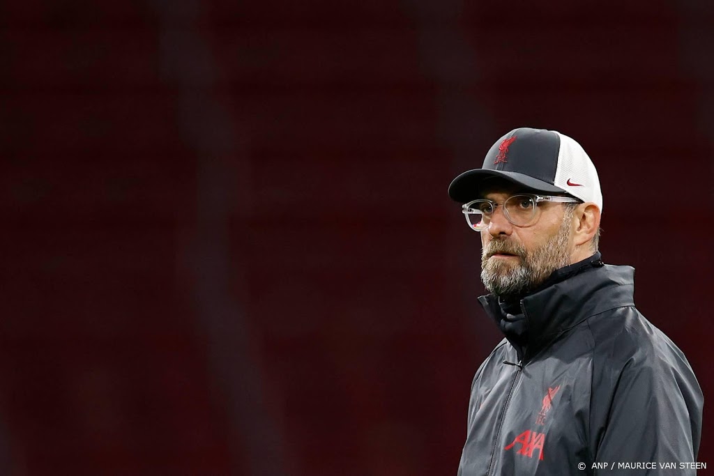 Liverpool-coach Klopp rekent dit seizoen niet meer op Van Dijk