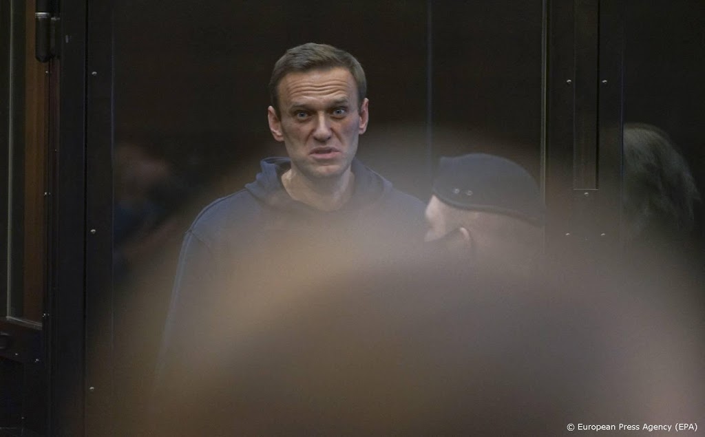 Aanklager eist 2,5 jaar strafkamp tegen Navalni