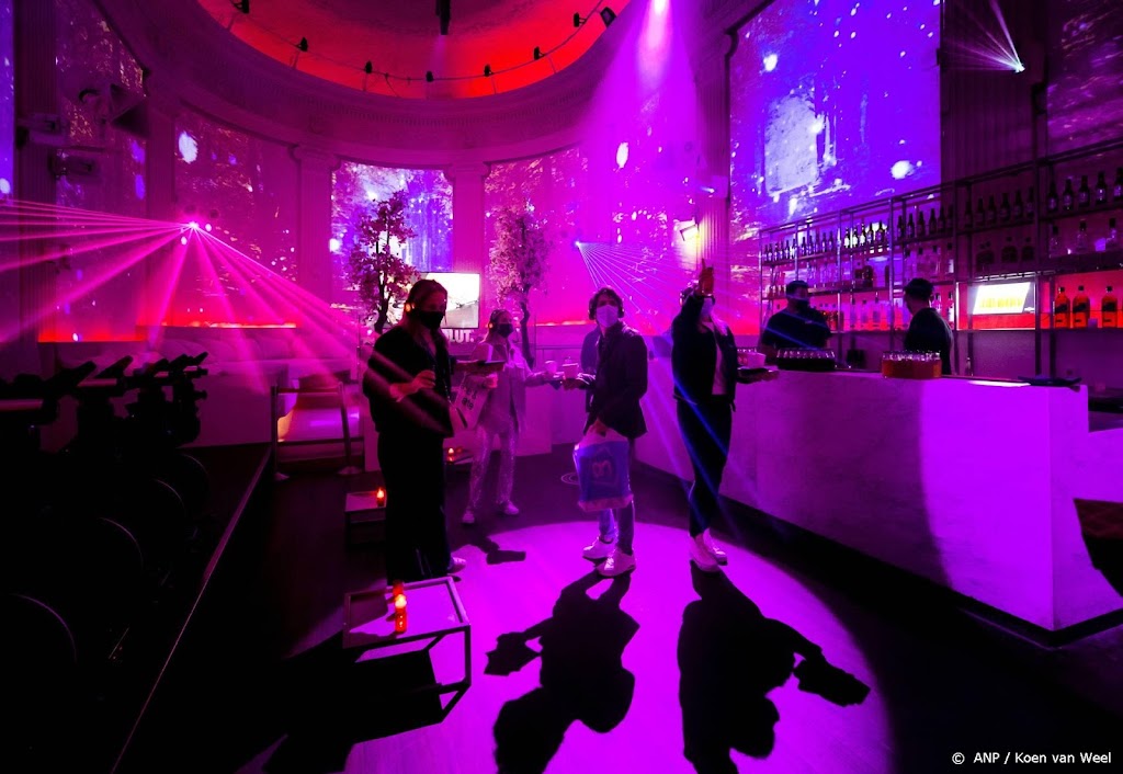 Nachtclubs zijn het zat en gaan zaterdag 12 februari open