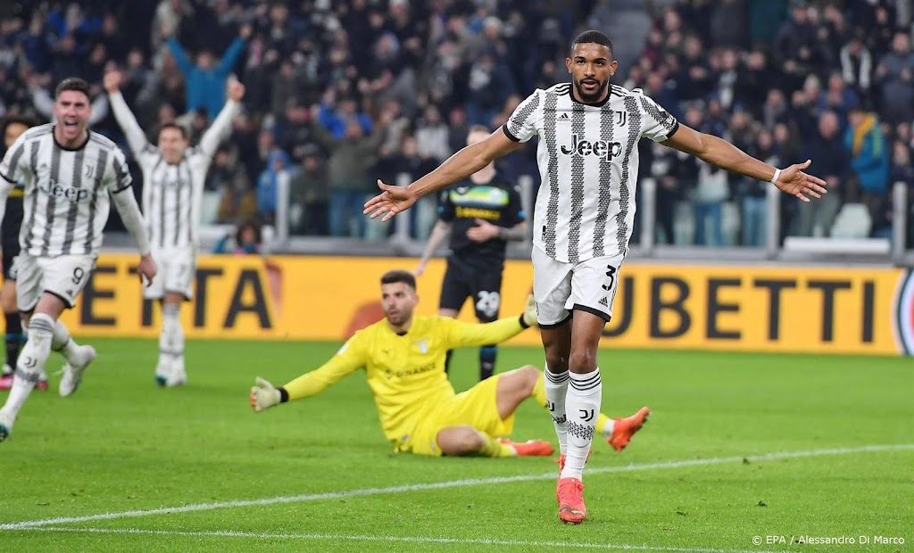 Juventus dringt door tot halve finale beker na zege op Lazio