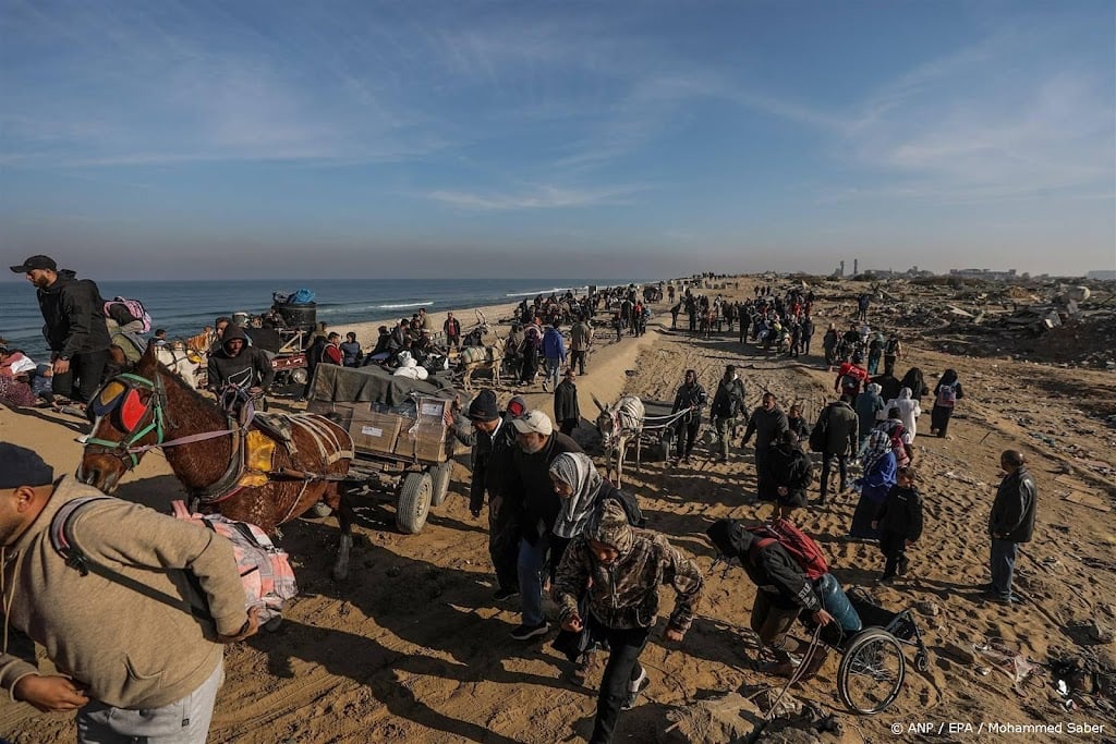 Palestijnen gewond in Gazastrook door Israëlische aanval op auto