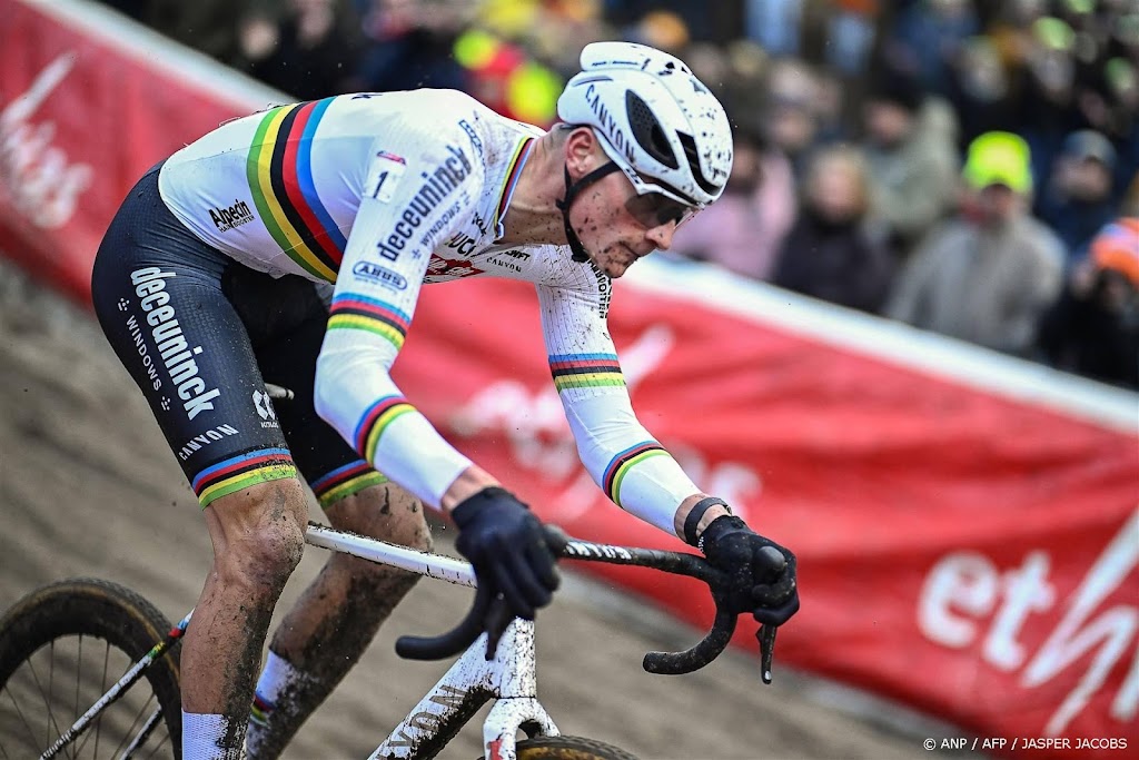 Van der Poel is klaar voor nieuwe wereldtitel veldrijden