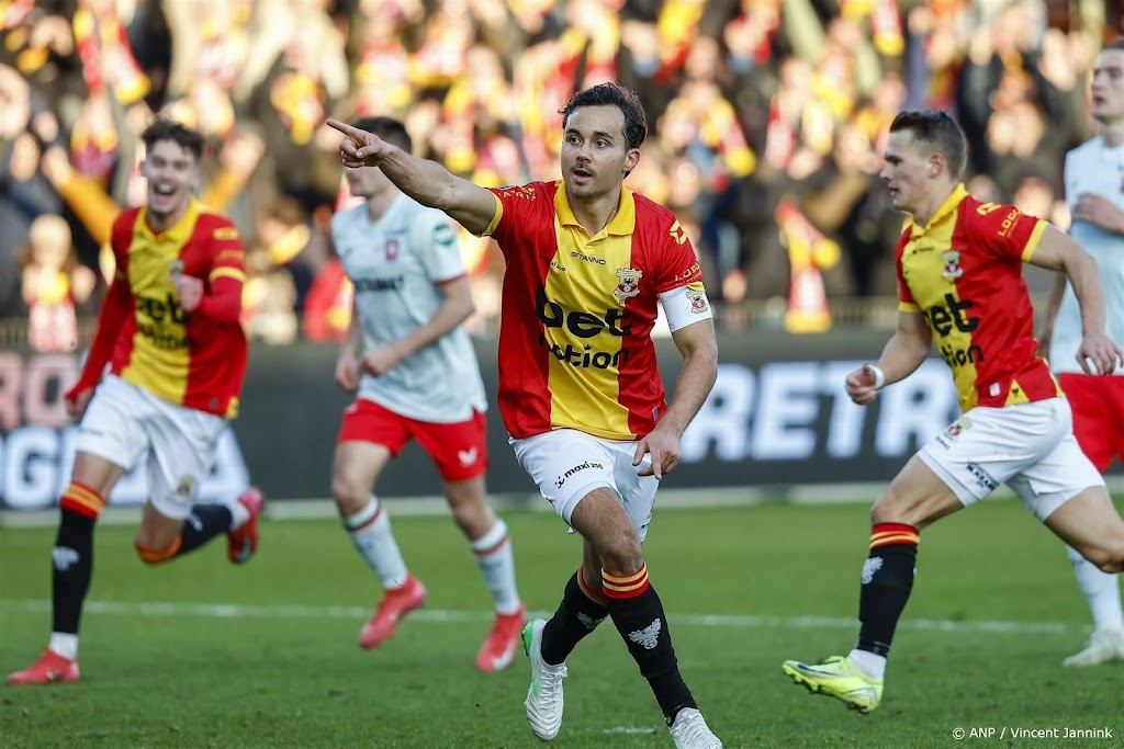 Go Ahead Eagles redt op de valreep punt tegen FC Twente 
