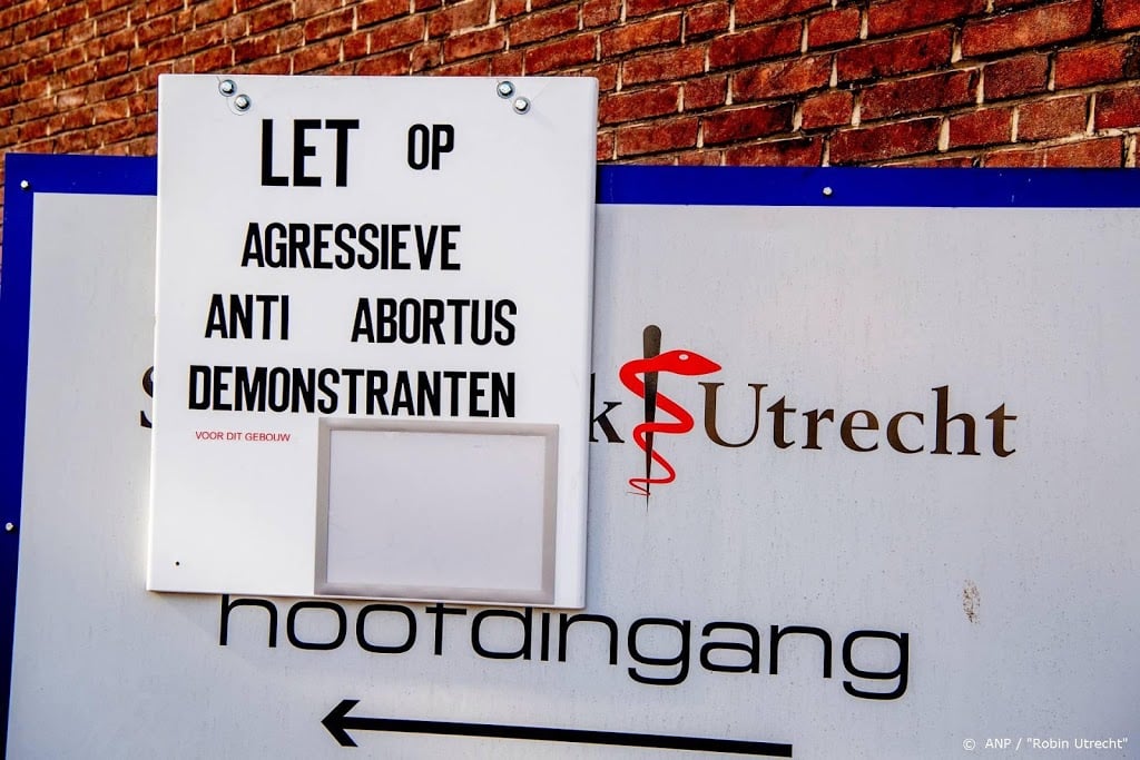 'Nog steeds intimidatie bij abortusklinieken'