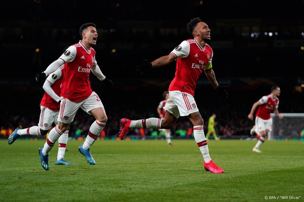 Arsenal eerste kwartfinalist in FA Cup