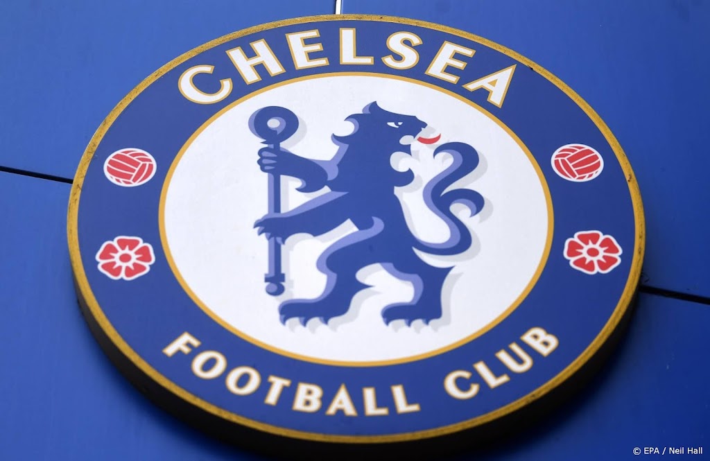 Rus Abramovitsj bevestigt dat hij Chelsea gaat verkopen 