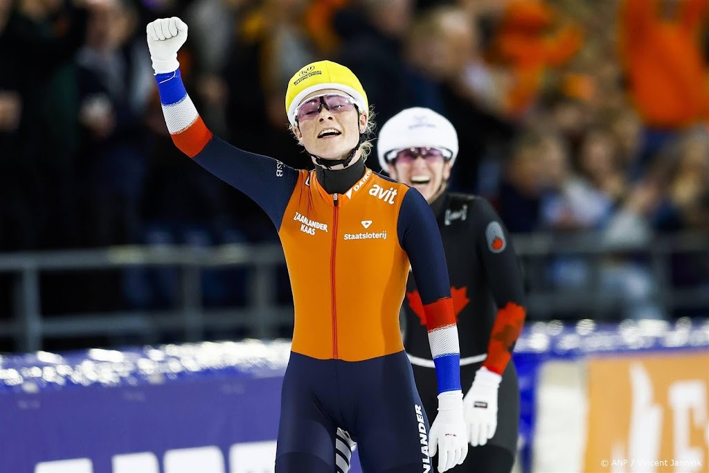 Schaatsster Groenewoud wint ook massastart in Heerenveen 