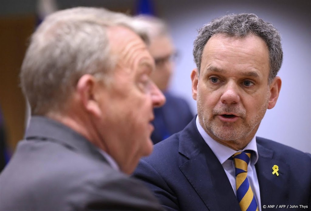 Minister Veldkamp bezorgd over blokkeren hulp Gaza door Israël