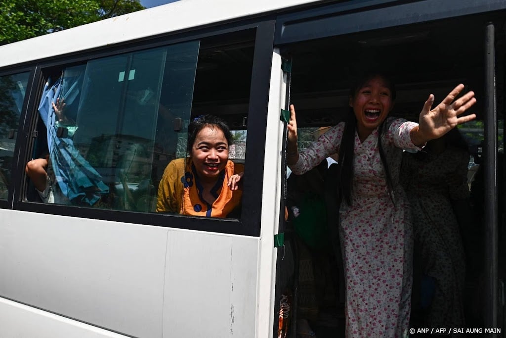Myanmar verleent gratie aan circa 7000 politieke gevangenen