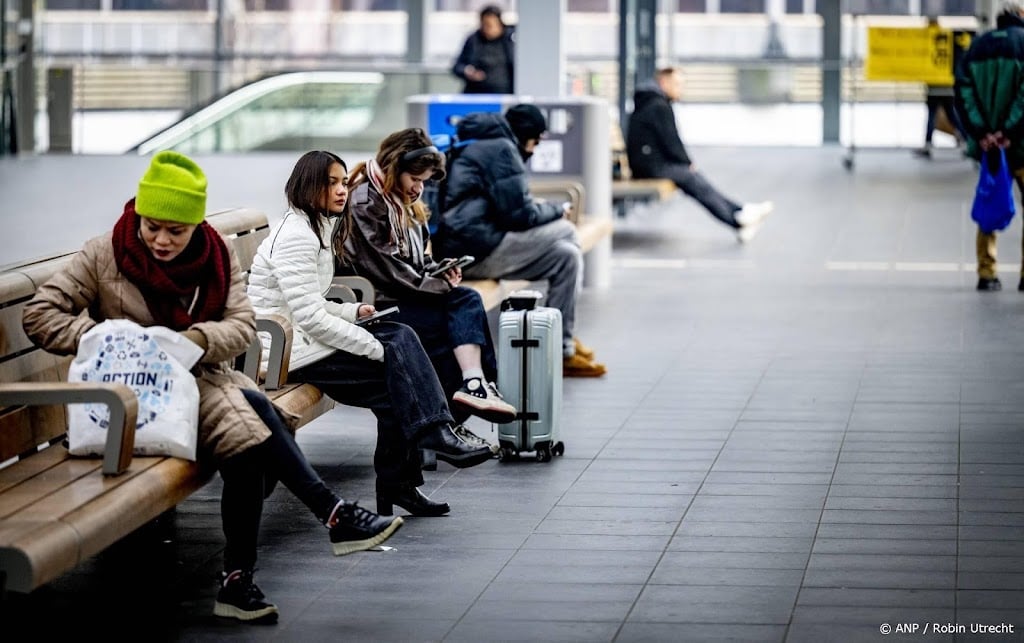 Minder gasverbruik op stations, ProRail zet verwarming vaker uit