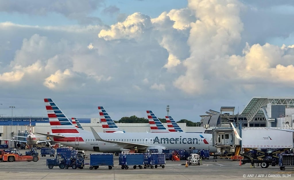 Luchtvaartaandelen zakken op lager Wall Street na aanval op Iran