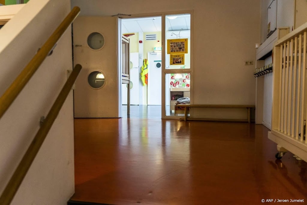 Raadsleden Almere geschokt door zedenverdenking tegen oud-collega