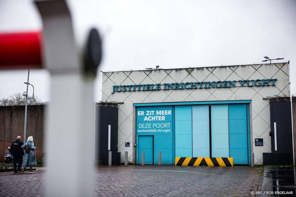 Advocaten mogen weer met laptop en telefoon gevangenis bezoeken