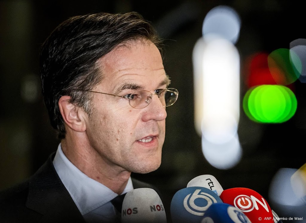 Rutte gaat zwaar gehavend nieuwe verkenningsronde in