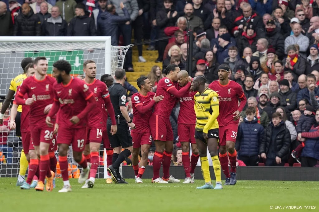Liverpool boekt tiende zege op rij in Premier League