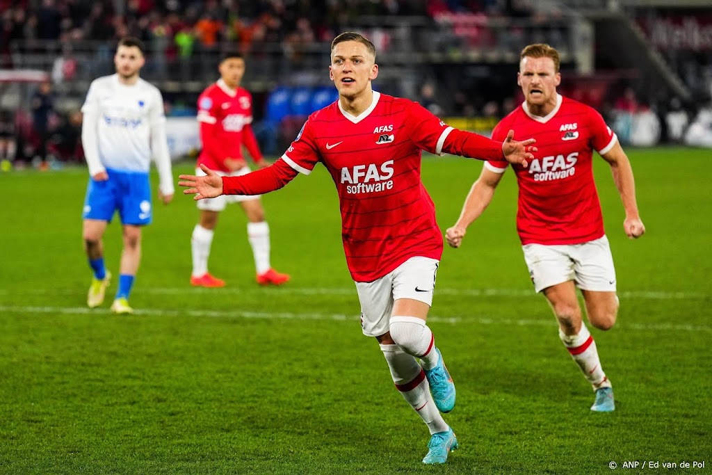 AZ brengt Vitesse weer een nederlaag toe