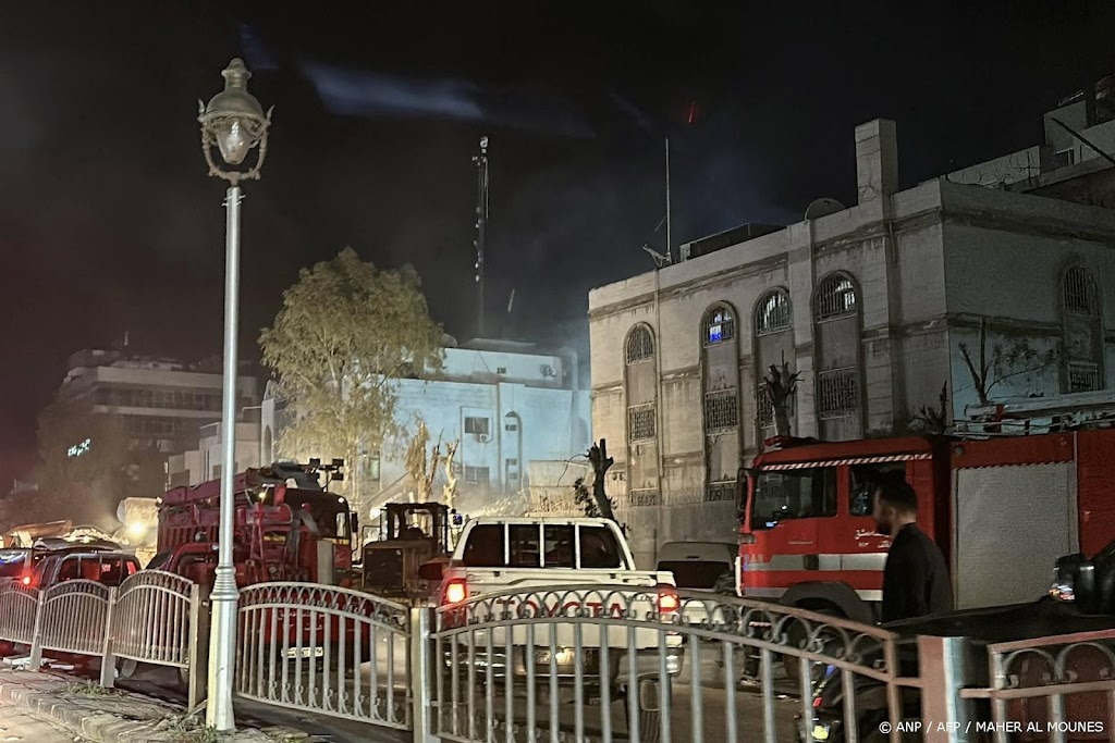 Iran zegt op aanval consulaat in Damascus te reageren