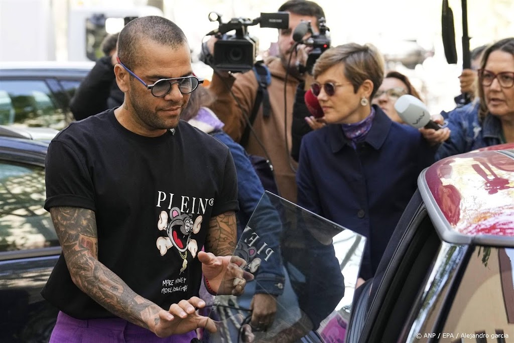 Spaans OM bestrijdt vrijspraak voetballer Alves voor verkrachting