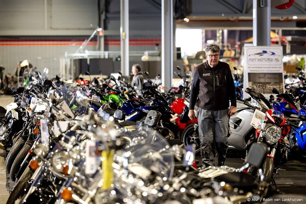 Verkoop nieuwe motoren stevig gedaald, gebruikte motoren gestegen