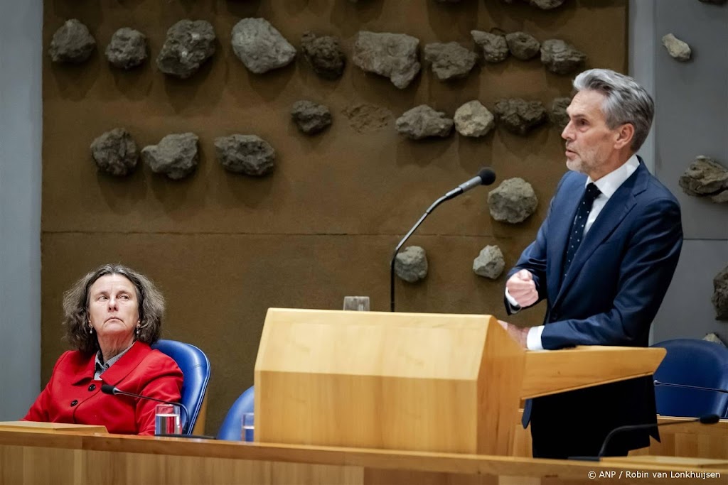 Schoof: ministers mogen zelf afweging maken over lintjes